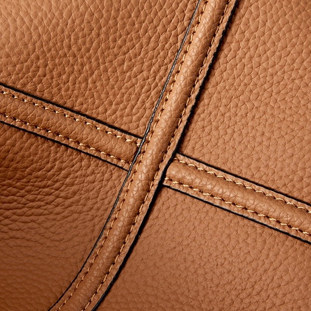 Women's Genuine Leather Large Capacity Bucket Bag with Zipper Closure