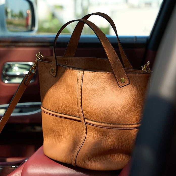 Women's Genuine Leather Large Capacity Bucket Bag with Zipper Closure