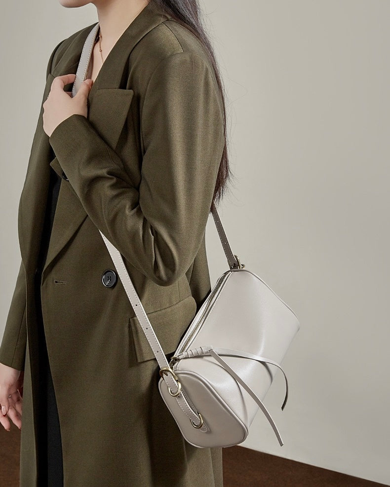 Women's Full-Grain Cowhide Cylinder Shoulder Bag
