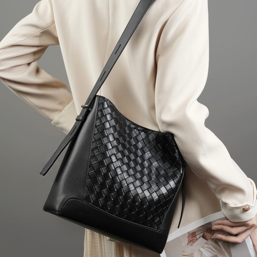 Women's Genuine Cowhide Handwoven Large Capacity Crossbody Shoulder Bag