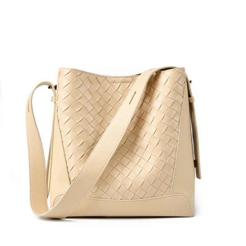Women's Genuine Cowhide Handwoven Large Capacity Crossbody Shoulder Bag
