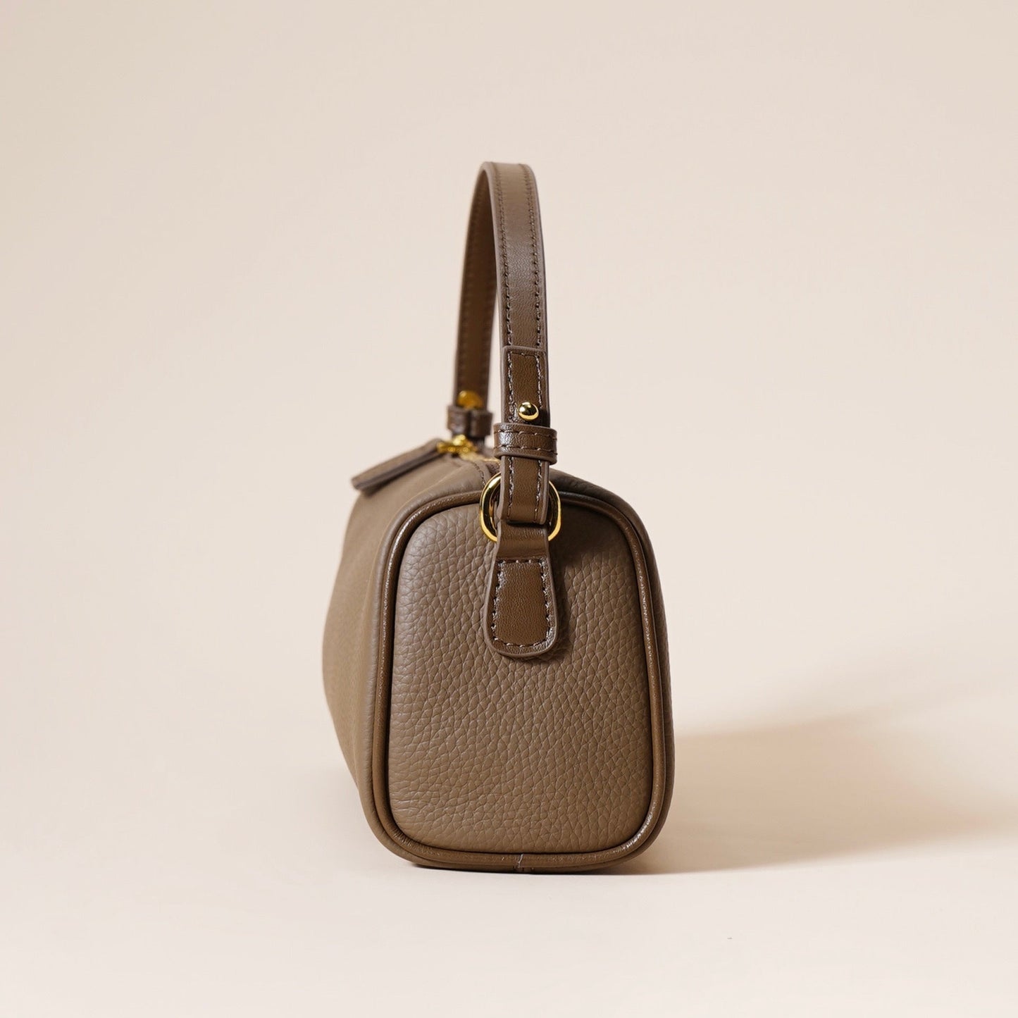 Women's Genuine Leather Quilted Crossbody Clutch Bag with Chain Strap
