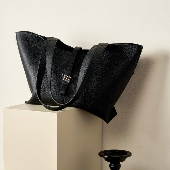 Women's Genuine Leather Large Capacity Tote Bag with Zipper Closure