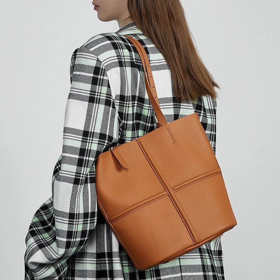 Women's Genuine Leather Commuter Tote Bag with Inner Pouch