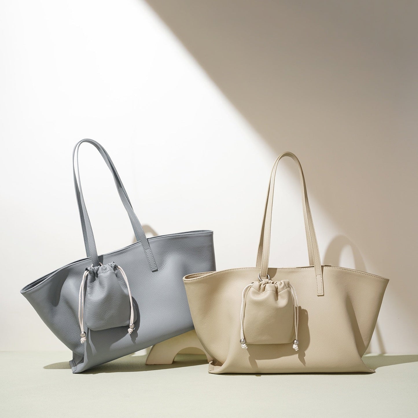 Women's Genuine Leather Large Tote Bag with Multiple Compartments