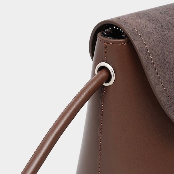 Women's Genuine Leather Vintage Flap Crossbody Bag with Phone Pocket