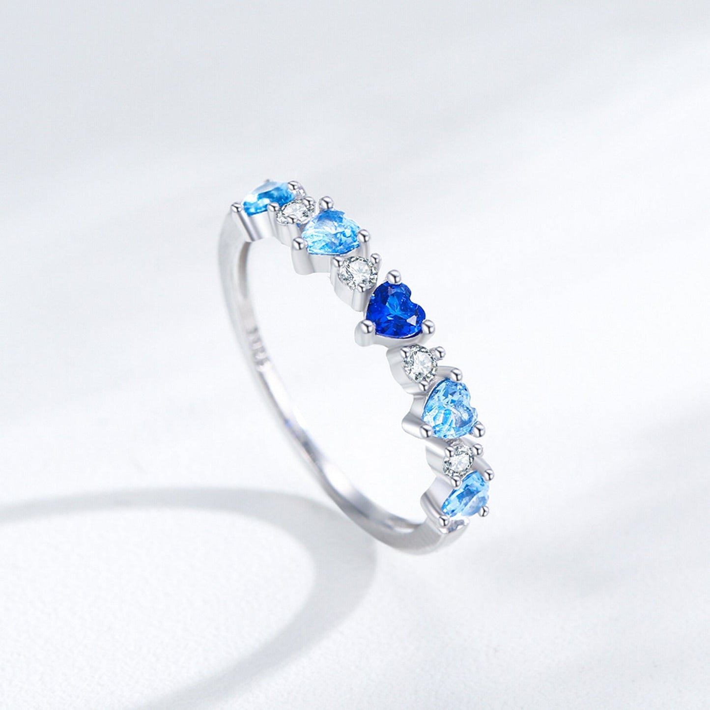 Rainbow Crush Rainbow Heart Zircon Ring in 925 Sterling Silver
