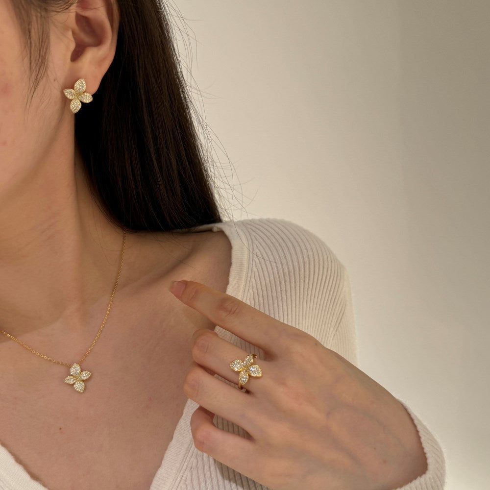 “Petal Dew” S925 Sterling Silver Floral Jewelry Set with Teardrop Accents