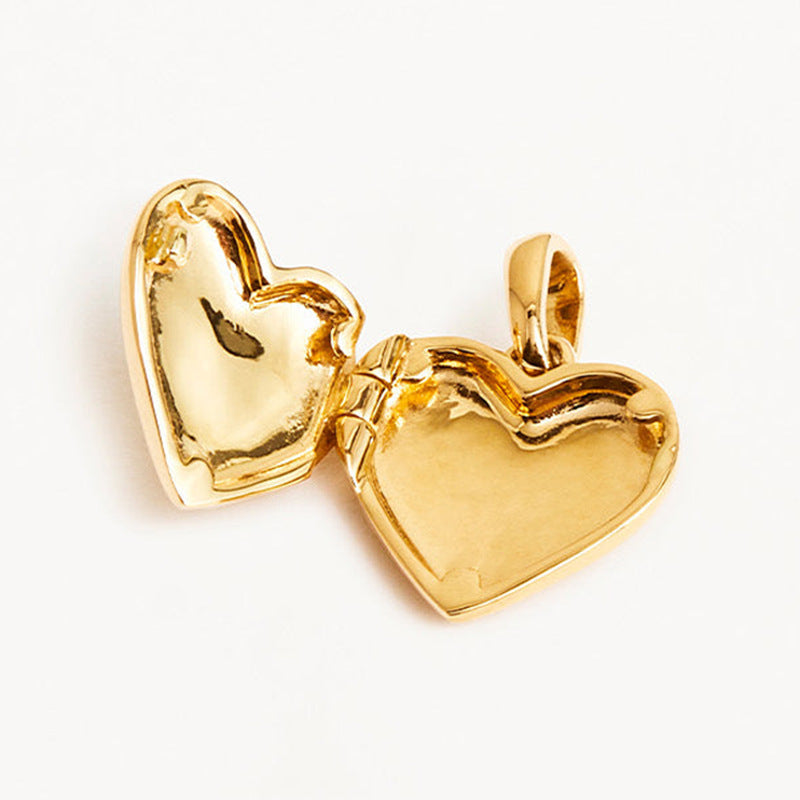 “Heart Vault” S925 Sterling Silver Heart Photo Locket Pendant