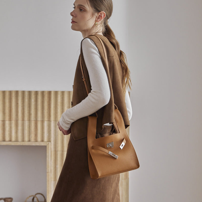 Women's Pebbled Cowhide Twist-Lock Bucket Bag with Inner Pouch