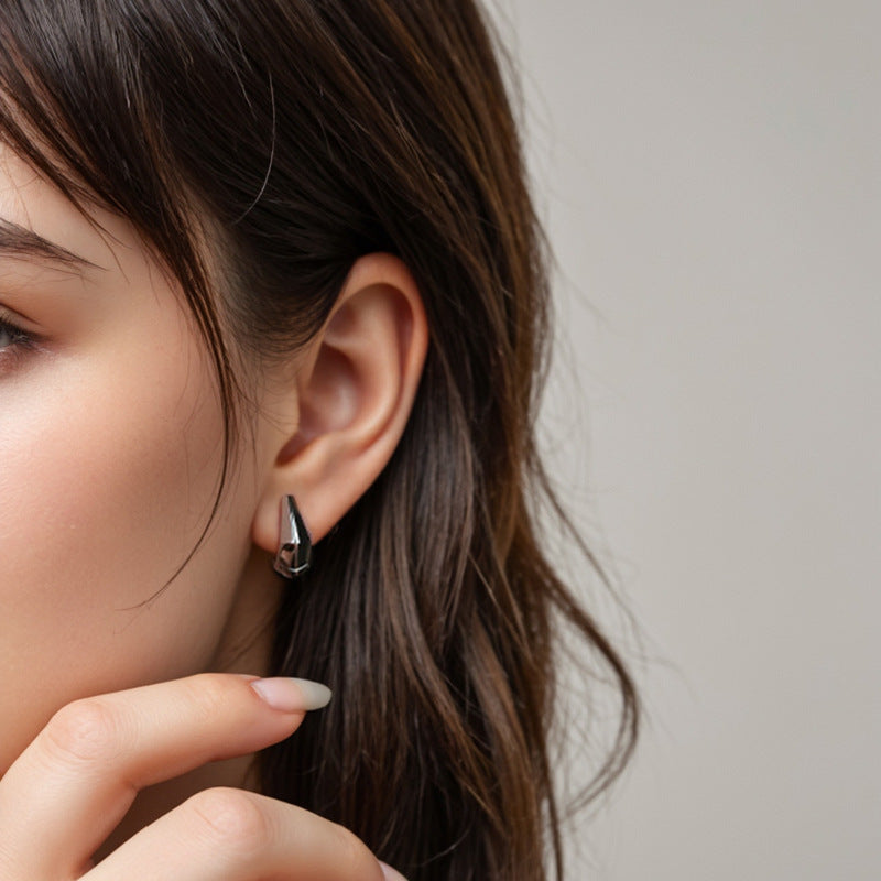 “Angular Muse” S925 Sterling Silver Irregular Geometric Hoop Earrings