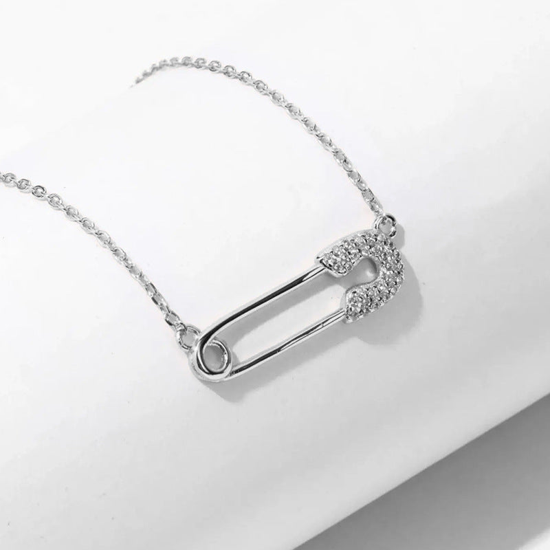“Pinheart” S925 Sterling Silver Zircon Lock & Heart Necklace