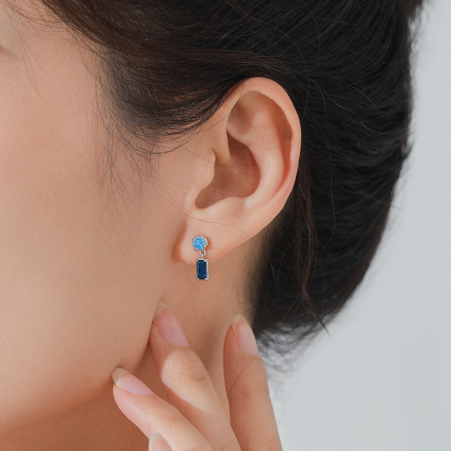 925 Sterling Silver Blue Baguette and Round Stone Jewelry Set