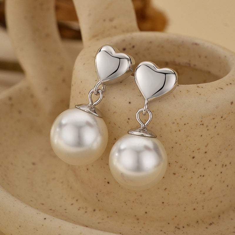 “Heart Pearl” S925 Sterling Silver Pearl Heart Stud Earrings