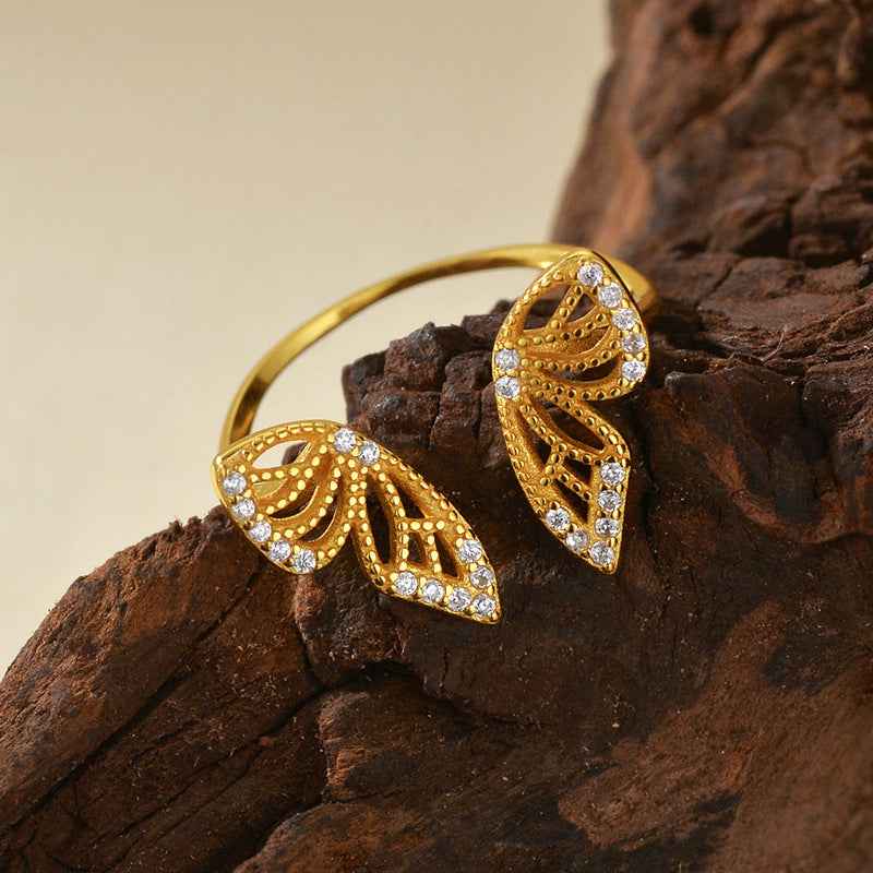 925 Sterling Silver Flutter Gleam Pavé Butterfly Open Ring Gold Platinum Plated