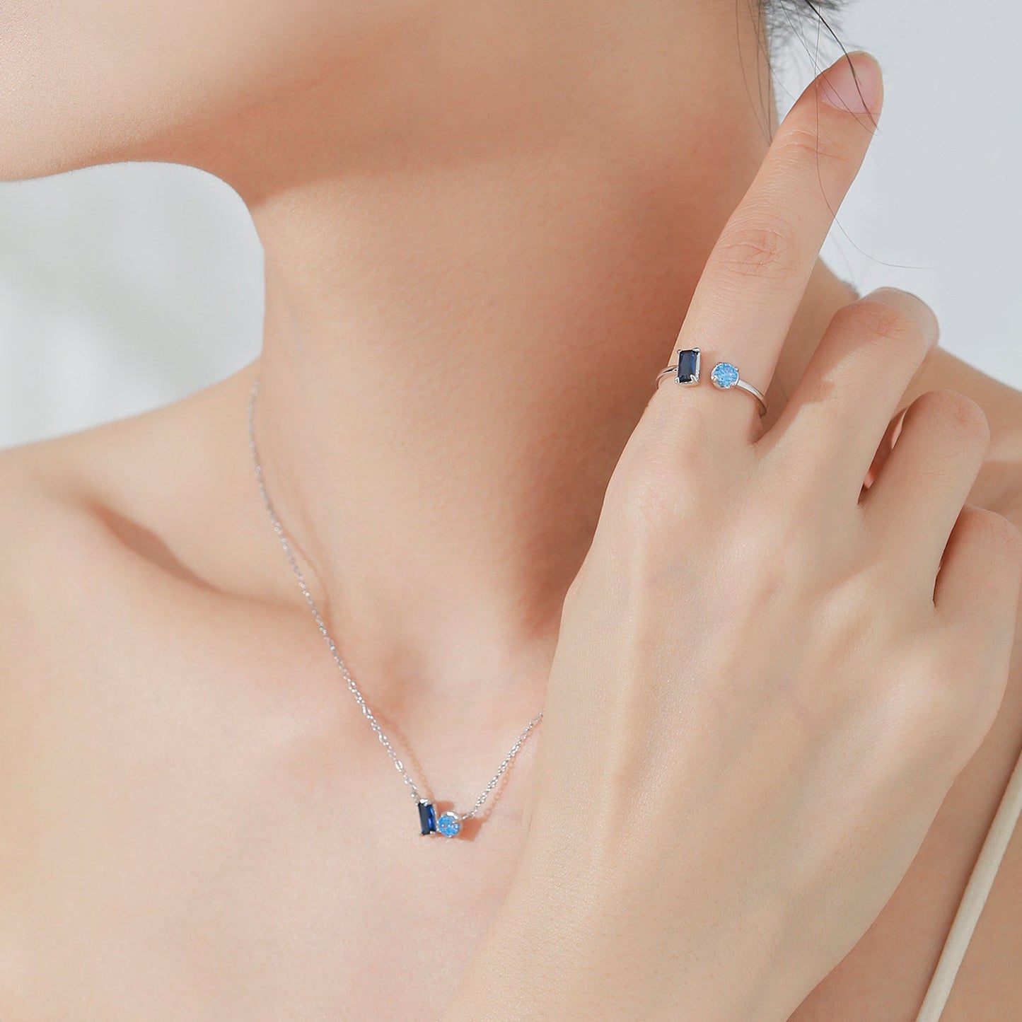 925 Sterling Silver Blue Baguette and Round Stone Jewelry Set