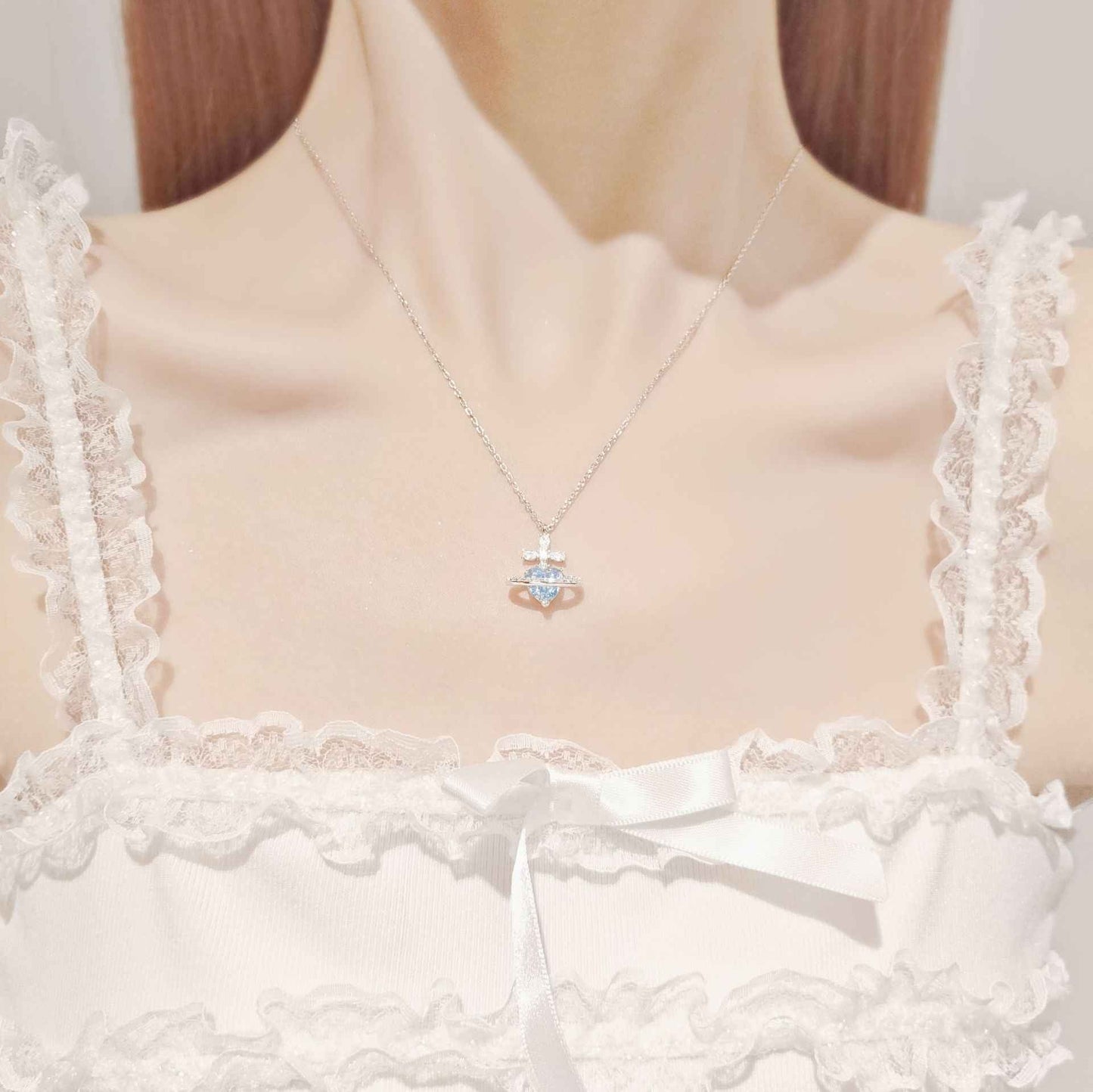 925 Sterling Silver Heart Orbit Necklace – Celestia Orbit