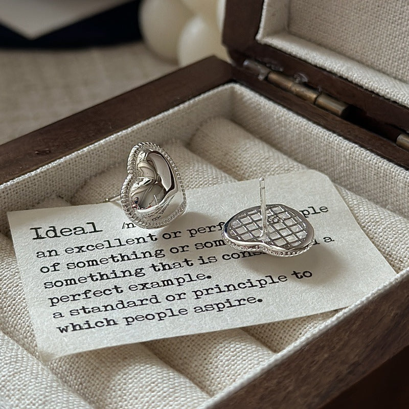 925 Sterling Silver Vintage Heart Earrings Korean Minimalist Heart Stud Earrings