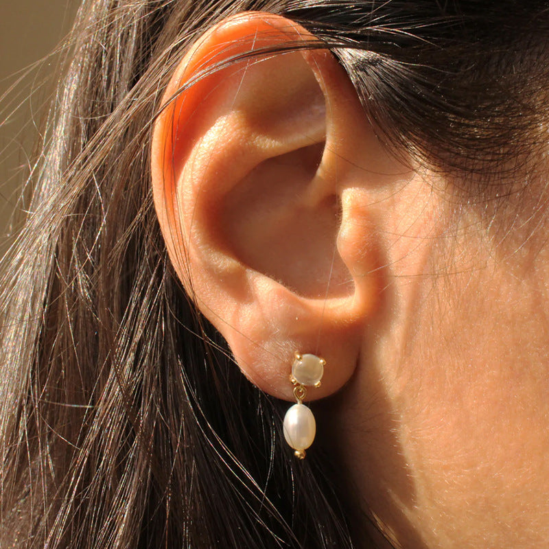 “Pearl Muse” S925 Sterling Silver Baroque Pearl Stud Earrings