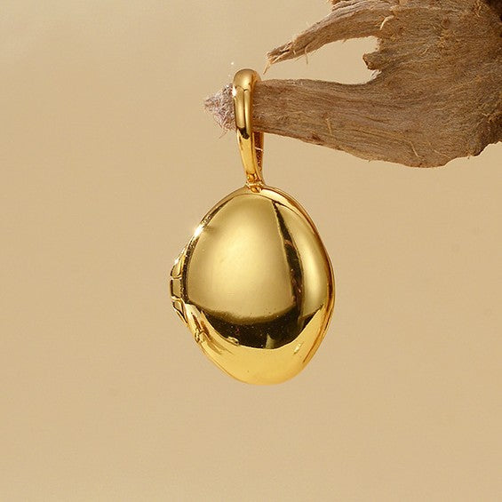 “Memory Oval” S925 Sterling Silver Oval Photo Locket Necklace