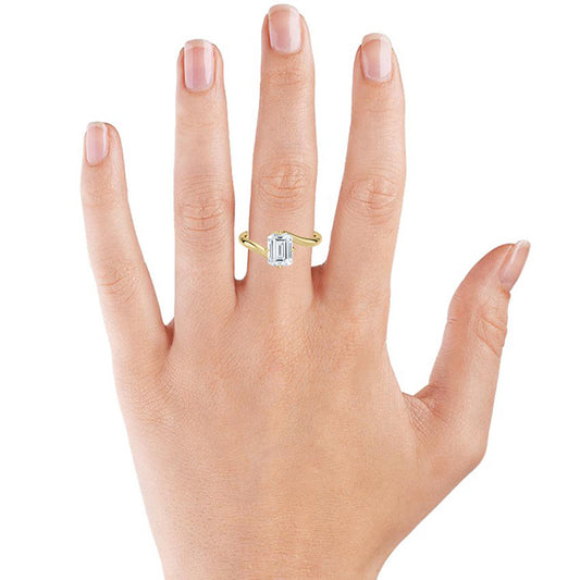 “Square Radiance” S925 Sterling Silver Square Zircon Solitaire Ring