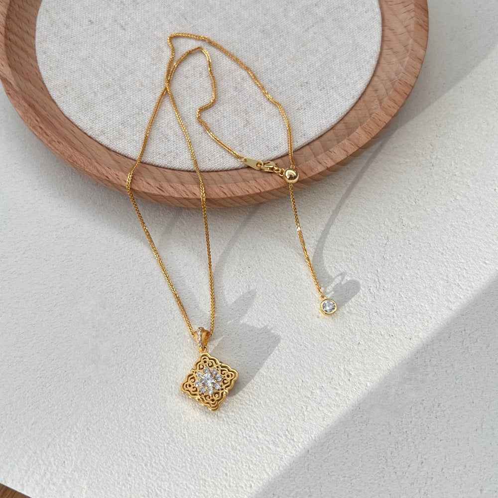 925 Sterling Silver Gilded Bloom Filigree Clover Necklace & Ring Set Gold Vermeil