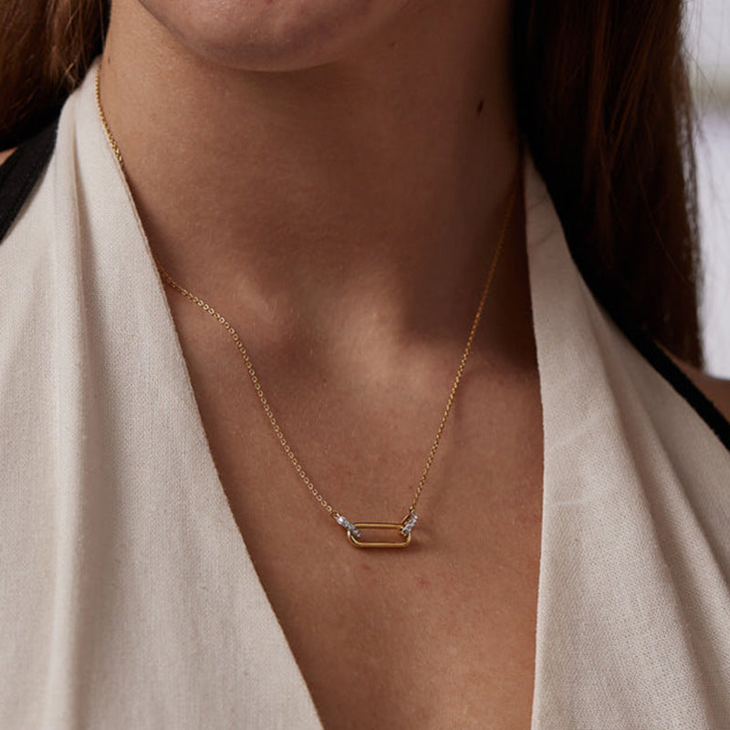 “Link Muse” S925 Sterling Silver Interlocking Paperclip Necklace