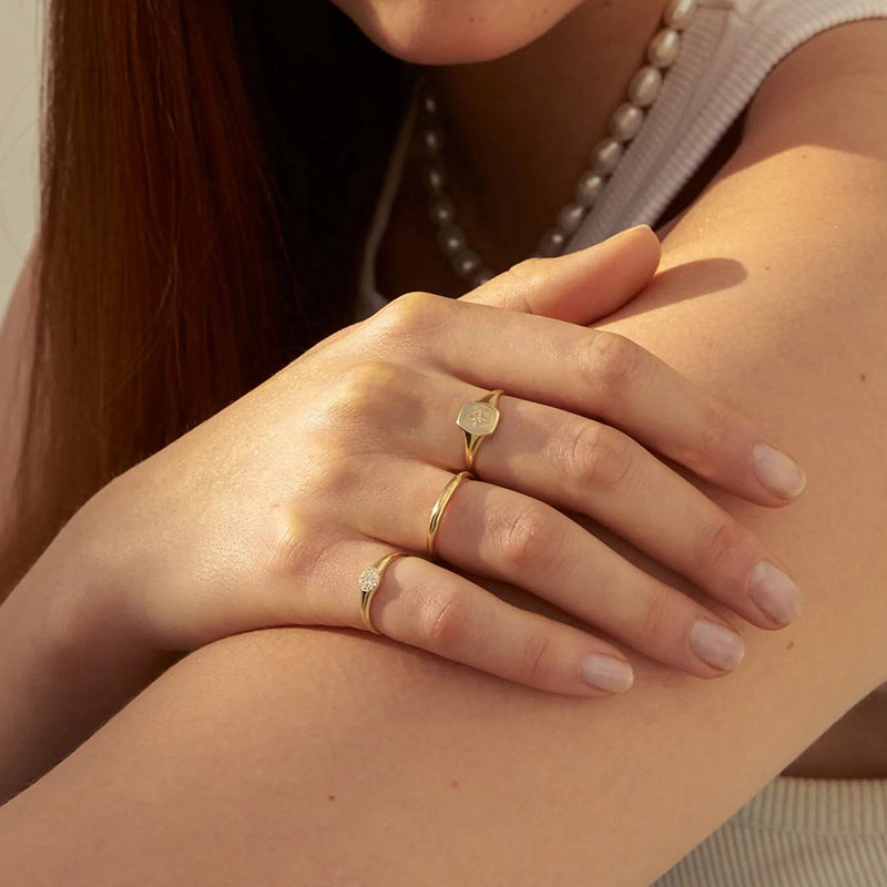 “Starlight Heart” S925 Sterling Silver Eight-Point Star Ring