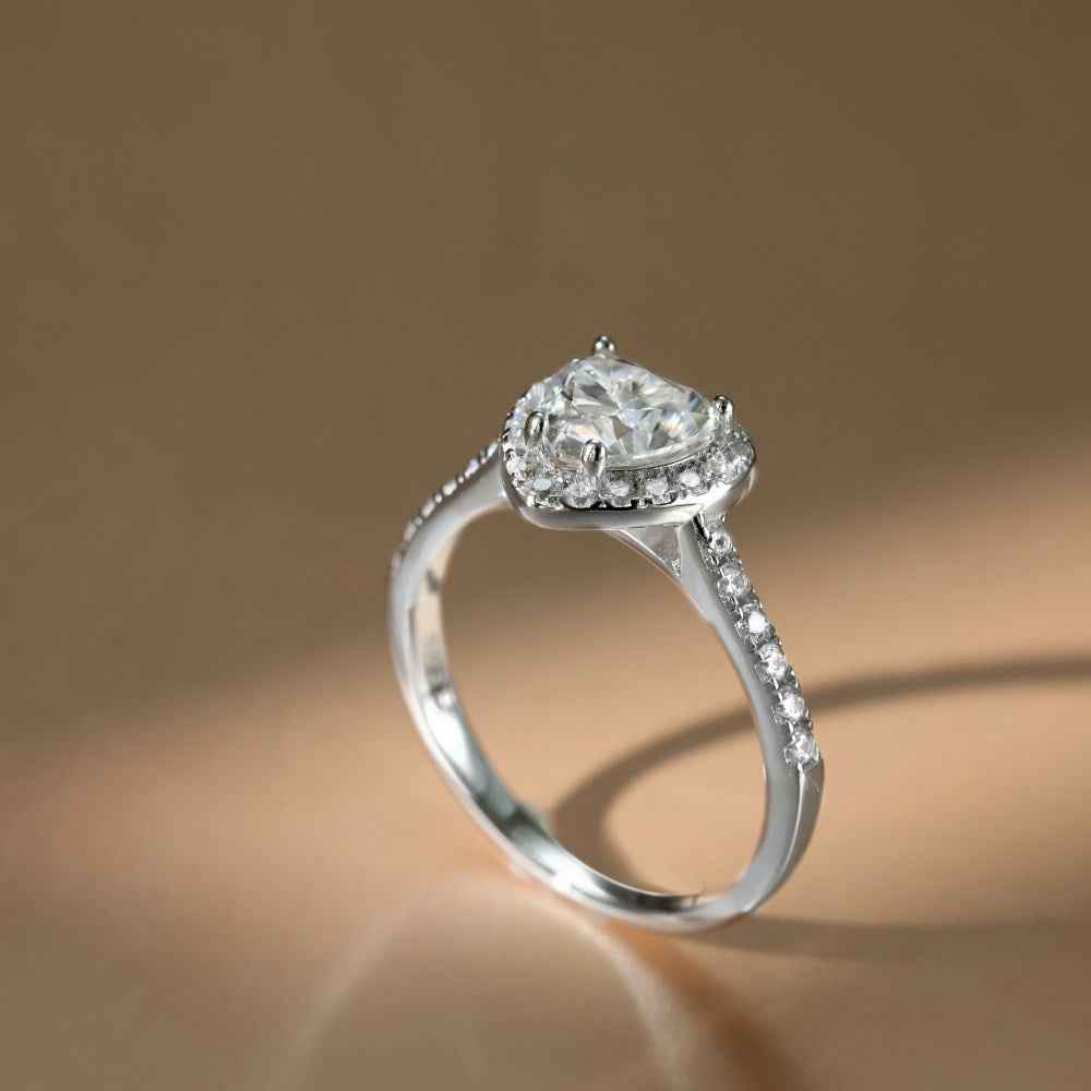 925 Sterling Silver Heart Halo Dream 1CT Heart Moissanite Ring
