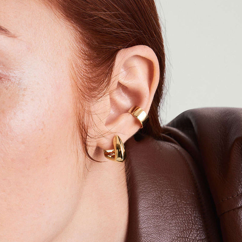 “Triangular Muse” S925 Sterling Silver Geometric Triangle Hoop Earrings