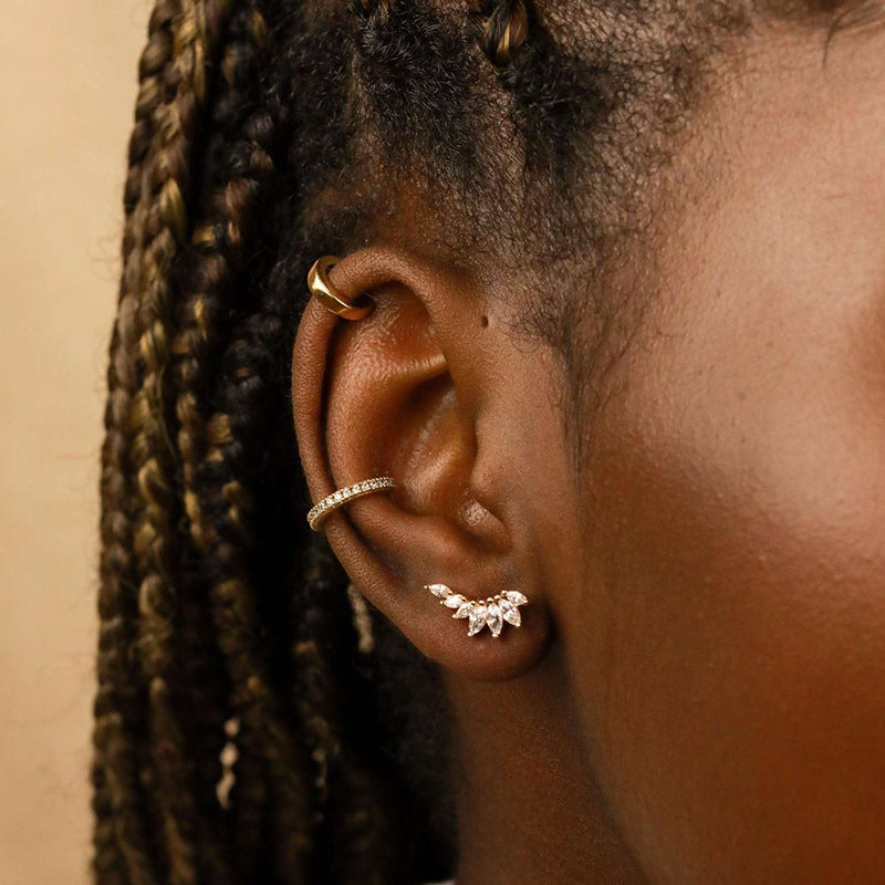 “Wing Eclat” S925 Sterling Silver Zircon Wing Stud Earrings