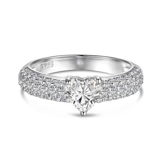 925 Sterling Silver Heartfire Luxe 0.8CT Heart-Cut Moissanite Pavé Ring