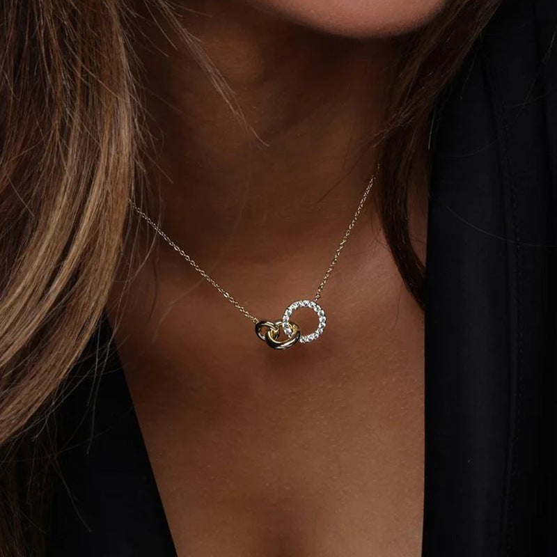 “Trinity Loop” S925 Sterling Silver Interlocking Circle Necklace