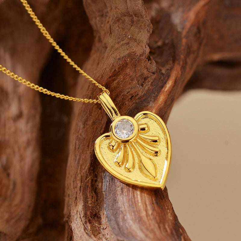 “Heart Glow” S925 Sterling Silver Sparkling Heart Pendant Necklace