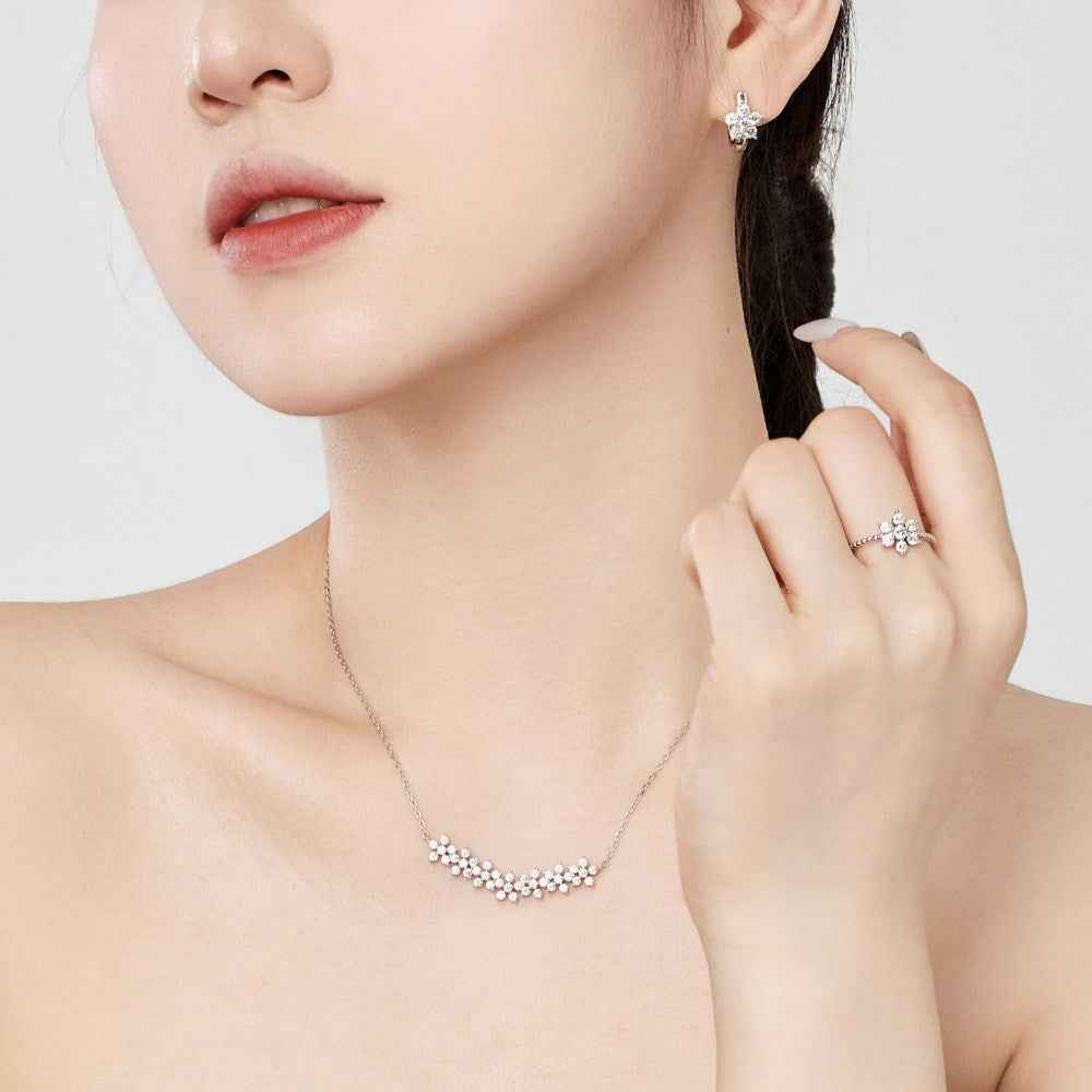 Snowfall Radiance Snowflake Zircon Jewelry Set in S925 Sterling Silver
