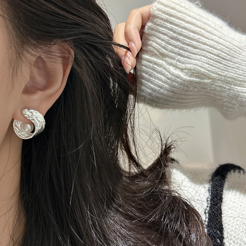 S925 Sterling Silver Pearl Muse Textured Pearl Earrings Modern Artistic Stud