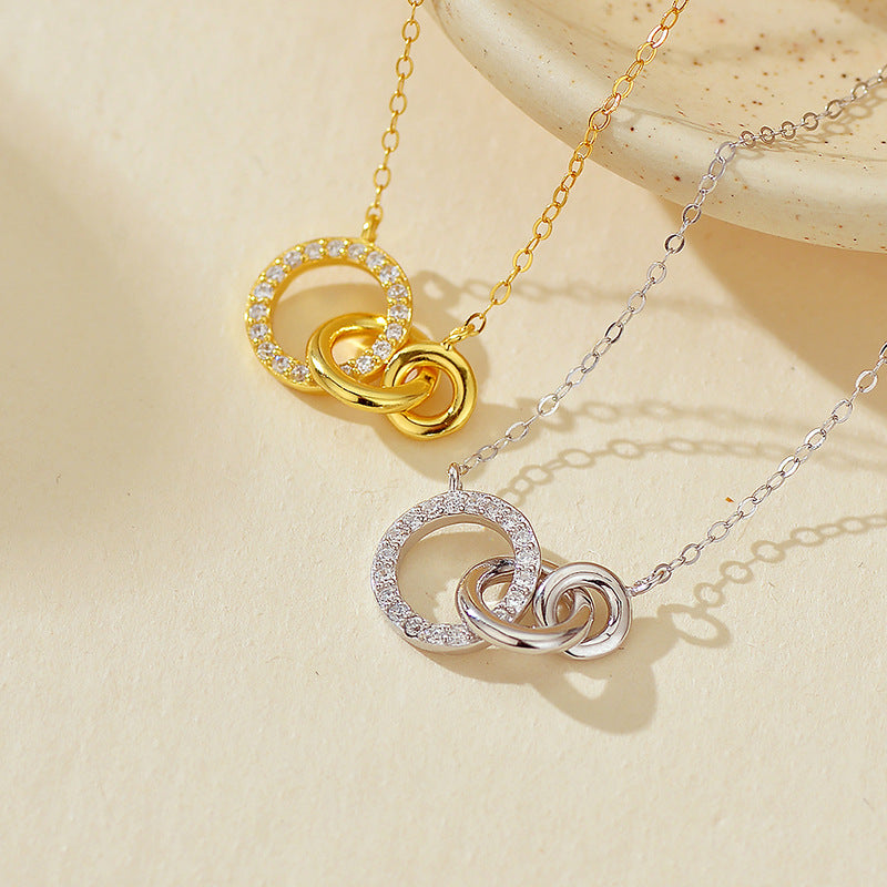 “Trinity Loop” S925 Sterling Silver Interlocking Circle Necklace
