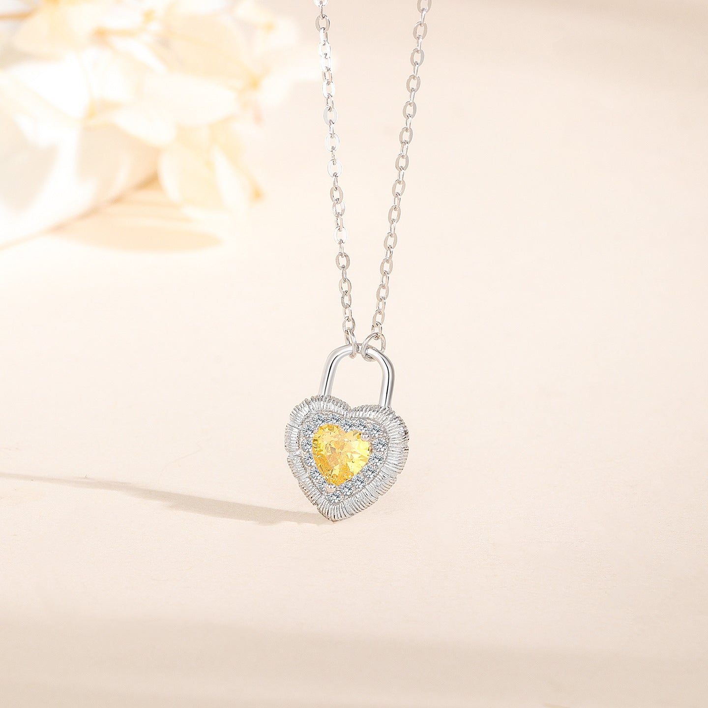 Royal Heart Lock Vintage Heart Pendant Necklace with Zircon in S925 Sterling Silver
