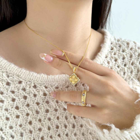 925 Sterling Silver Gilded Bloom Filigree Clover Necklace & Ring Set Gold Vermeil