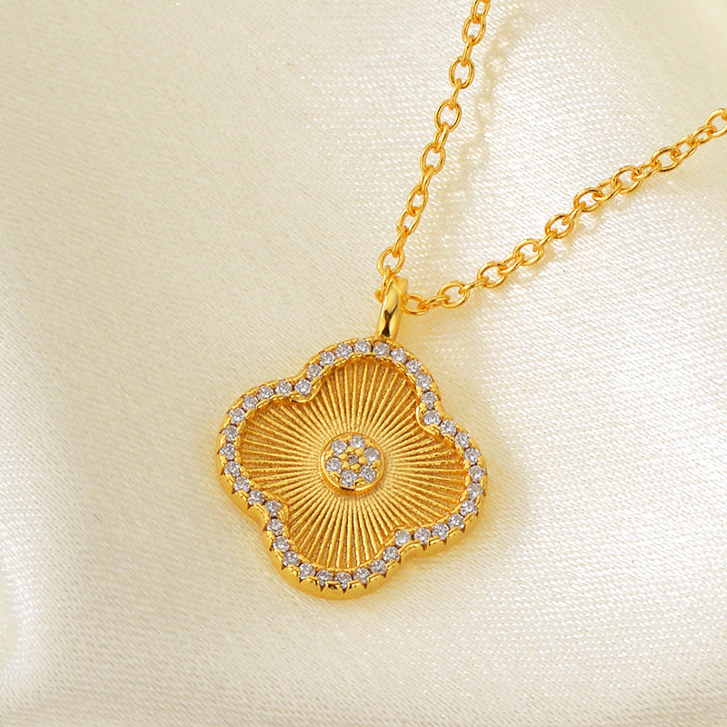 “Clover Eclat” S925 Sterling Silver Zircon Four-Leaf Clover Necklace