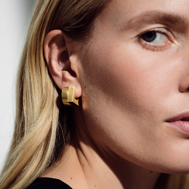 “Architectural Cube” S925 Sterling Silver Sculptural Square Hoop Earrings