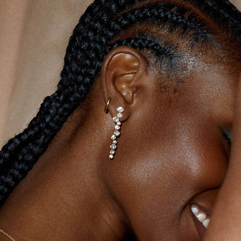 “Irregular Halo” S925 Sterling Silver Round Stud Earrings with Sparkling Accents