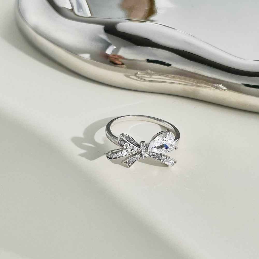 925 Sterling Silver Pear Cut Bow Ring – Ribbon Elegance