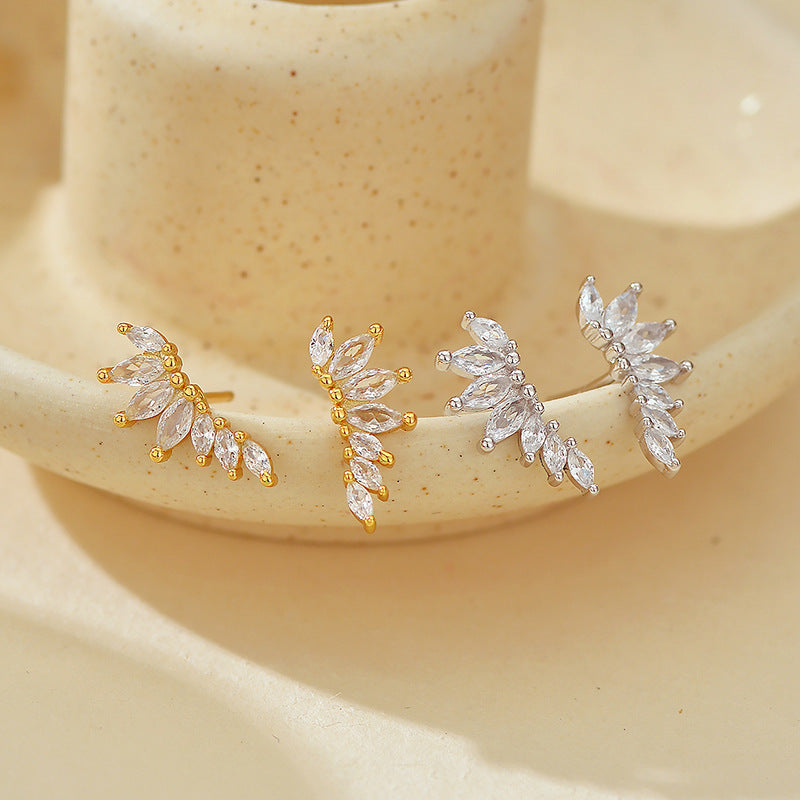 “Wing Eclat” S925 Sterling Silver Zircon Wing Stud Earrings