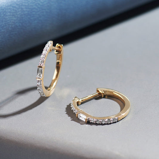 “Square Radiance” S925 Sterling Silver Pavé Square Hoop Earrings