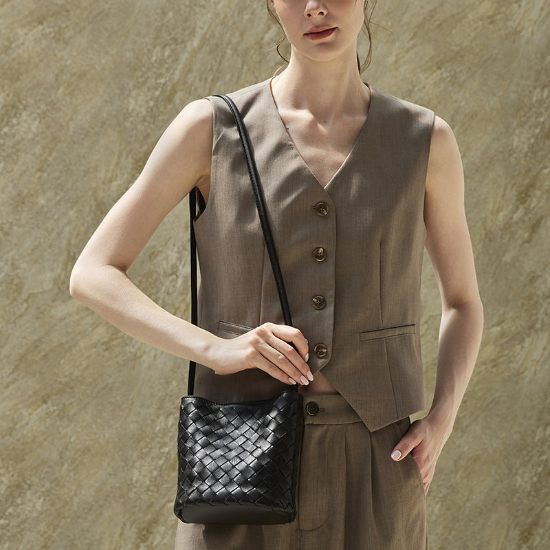 Women's Hand-Woven Sheepskin Bucket Crossbody Bag