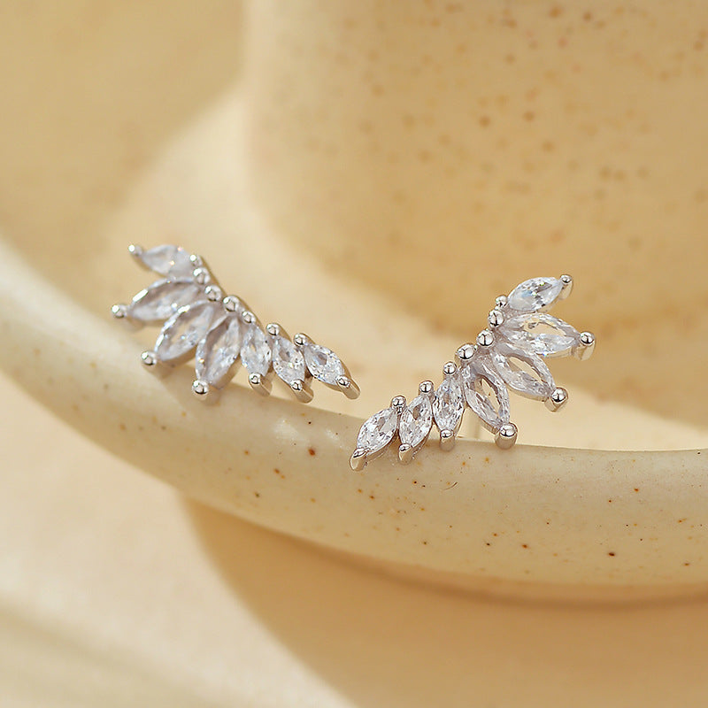 “Wing Eclat” S925 Sterling Silver Zircon Wing Stud Earrings