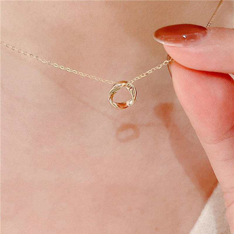 “Mobius Loop” S925 Sterling Silver Geometric Pendant Necklace