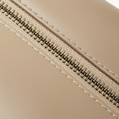 Women's Smooth Full-Grain Cowhide Boxy Work Bag