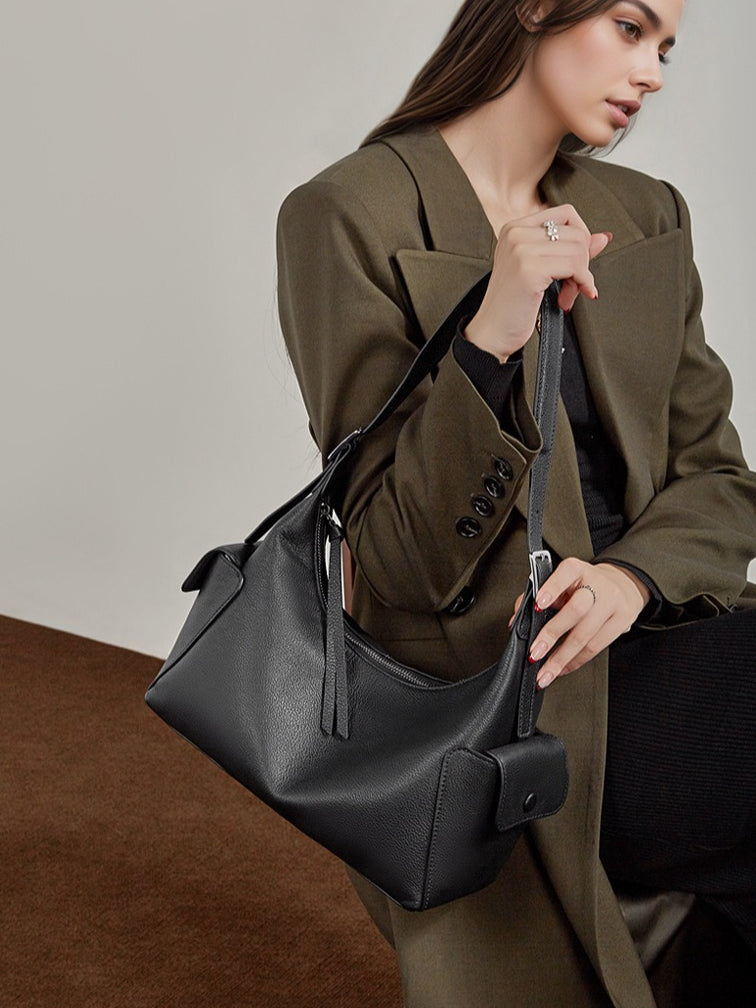 Women's Full-Grain Vegetable-Tanned Leather Tote Bag with Side Pockets